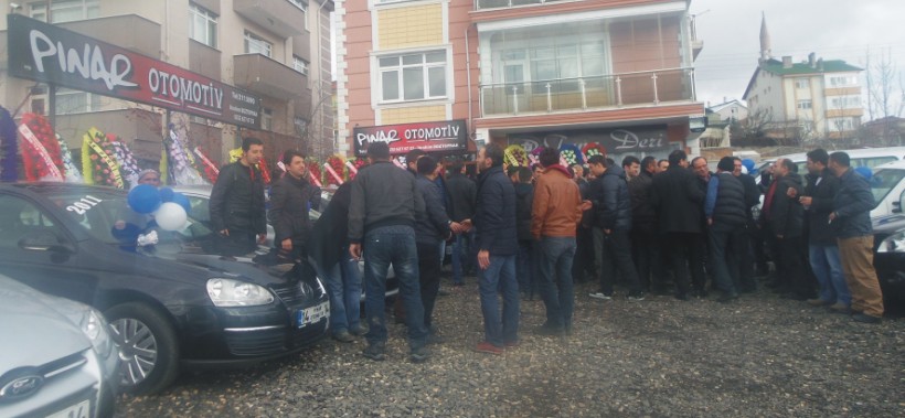 Pınar Otomotiv dualarla açıldı